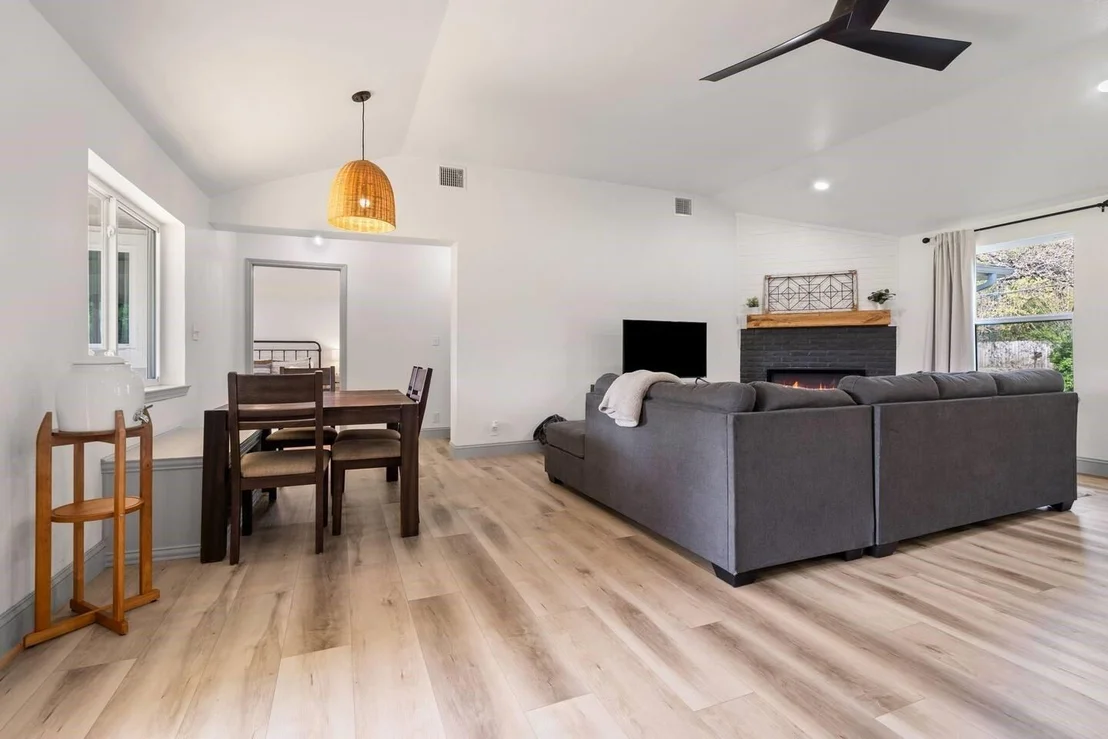 Photo of 4918 Farris Road
