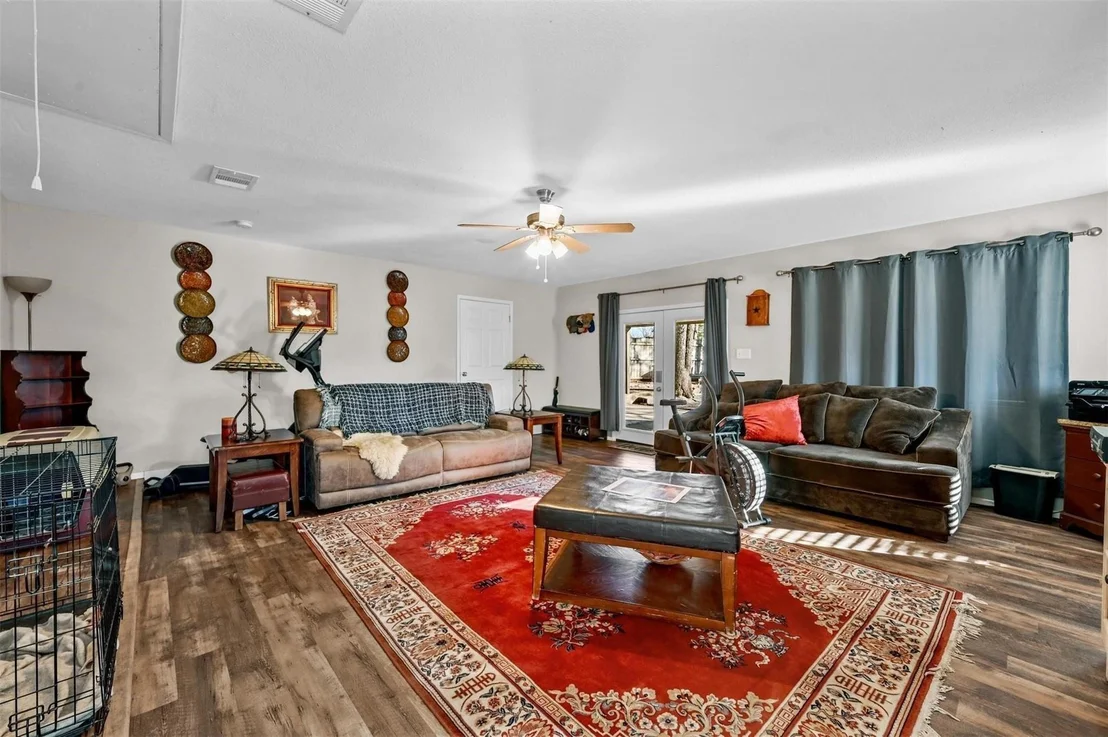 Photo of 111 Longhorn Drive