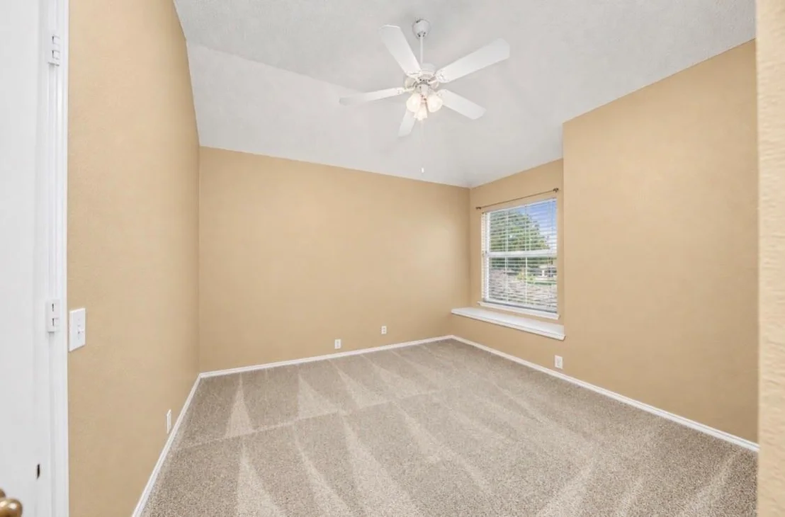Photo of 1808 Lacey Oak Lane