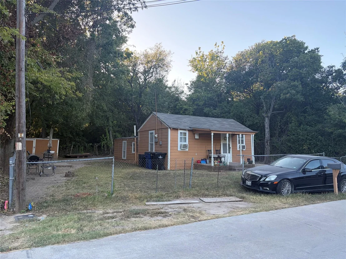 Photo of 523 N 3rd Street