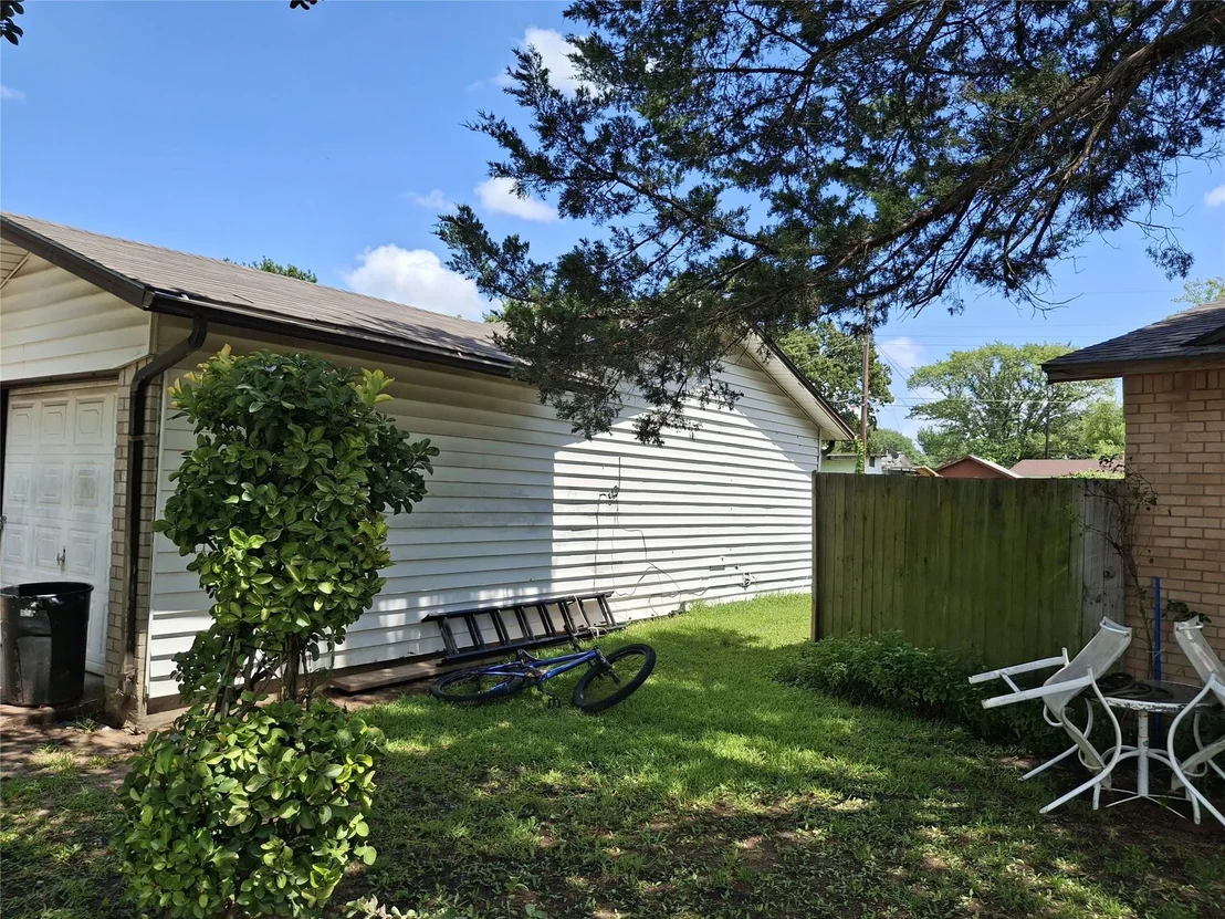 Photo of 1510 Carson Drive
