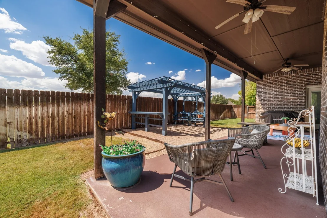 Photo of 3409 White Oaks Drive