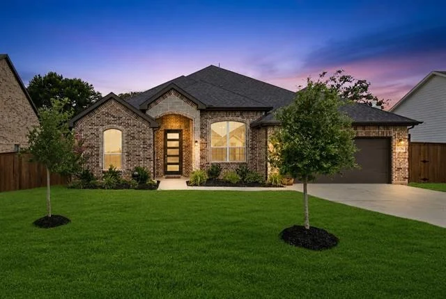 Photo of 1128 Trinity Drive