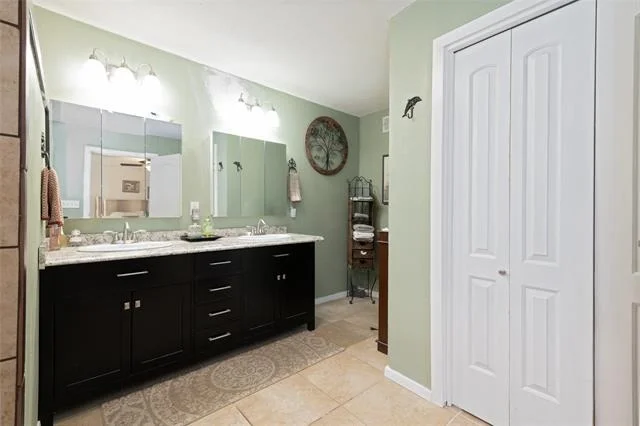Photo of 1318 Westridge Drive