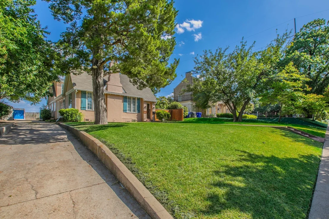 Photo of 2512 Austin Avenue