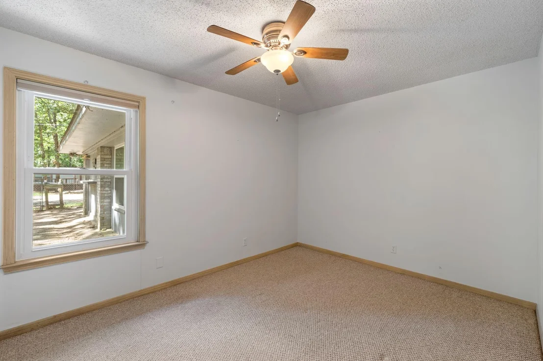 Photo of 3935 Autumn Point Drive