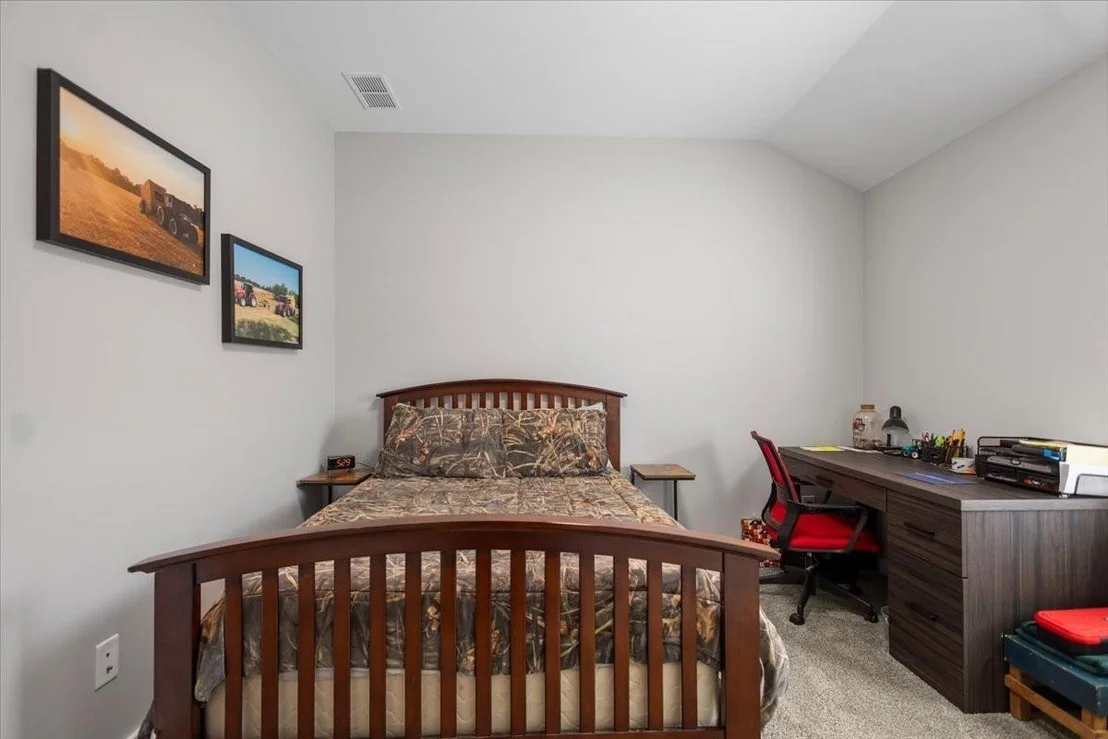 Photo of 16134 Crossing Circle