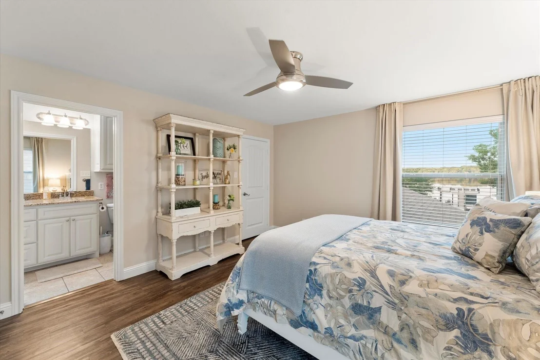 Photo of 13700 Park Harbor Drive