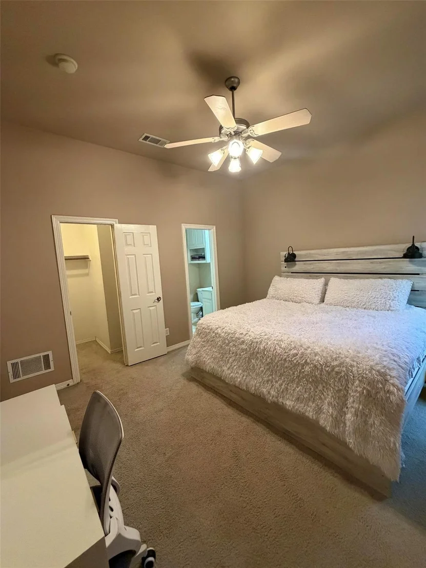 Photo of 1513 Brook Lane