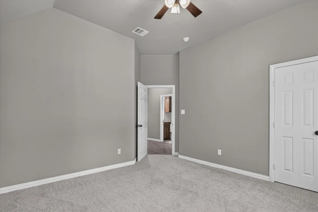 Photo of 1612 Tanglewood Drive