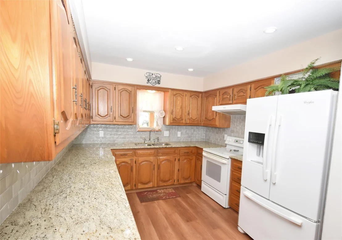 Photo of 156 Private Road 5218