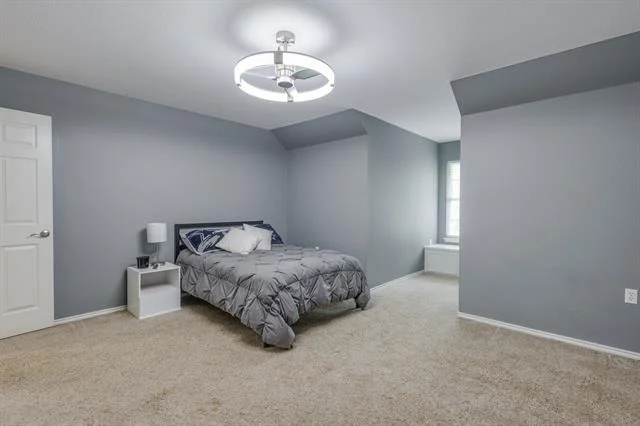 Photo of 1625 Lakeshore Drive