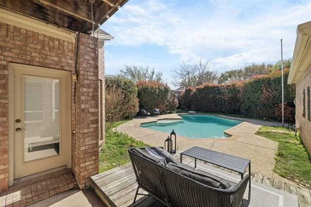 Photo of 7621 Brookview Drive