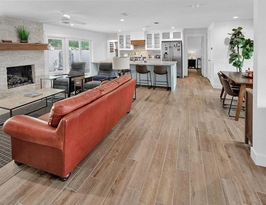 Photo of 255 Hideaway  Lane Central