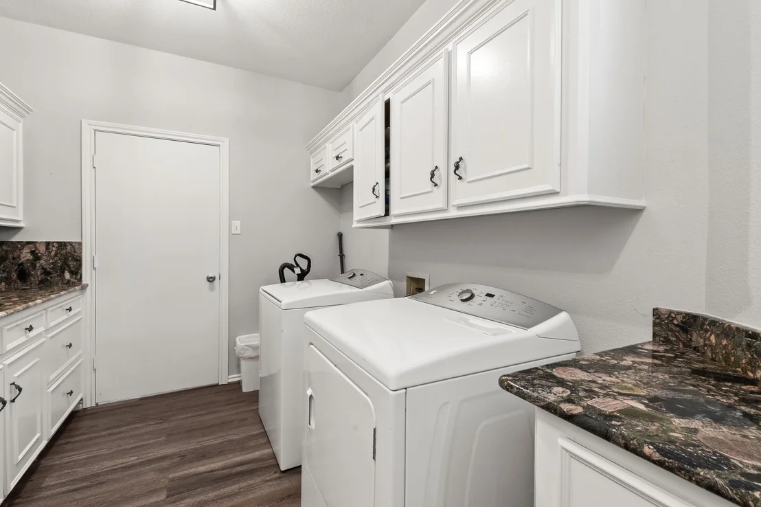 Photo of 5366 Point LaVista