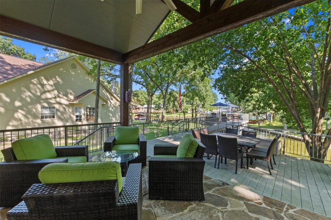 Photo of 124 Robin Hood Way