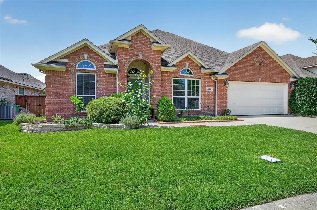 Photo of 4312 Wyndham Drive