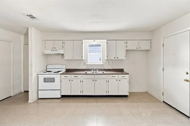Photo of 1572 Reef Drive