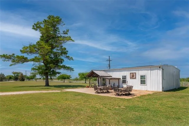 Photo of 608 Bush Drive