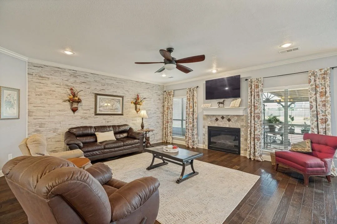 Photo of 1745 County Road 1106