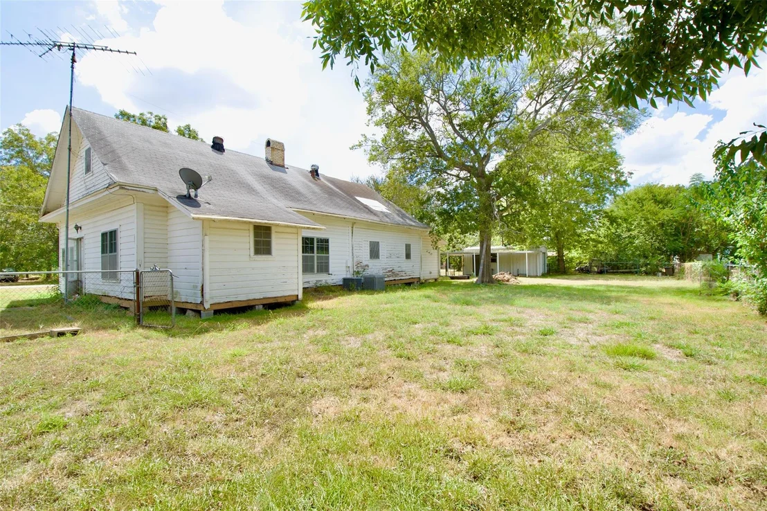 Photo of 1202 Tyler