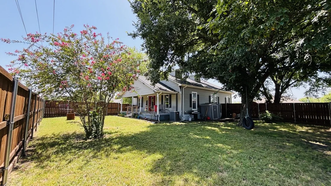 Photo of 519 W Fm 545