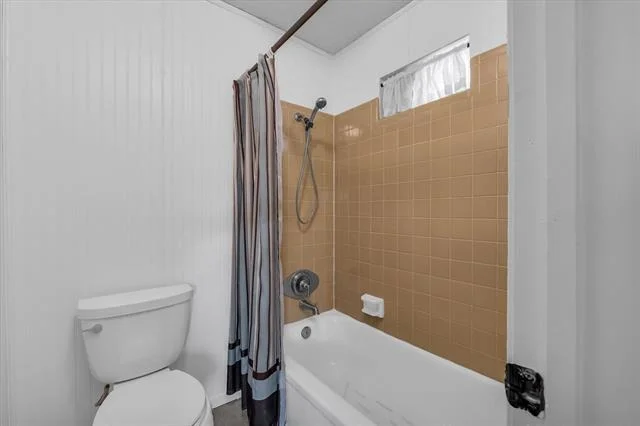 Photo of 805 Evelyn Drive