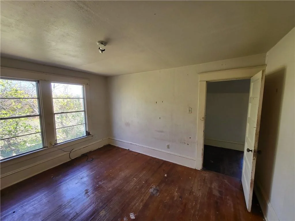 Photo of 426 N Houston Street