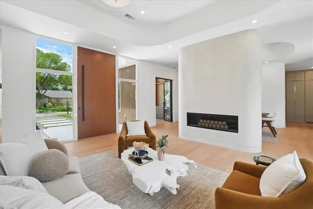 Photo of 3239 Whitehall Drive
