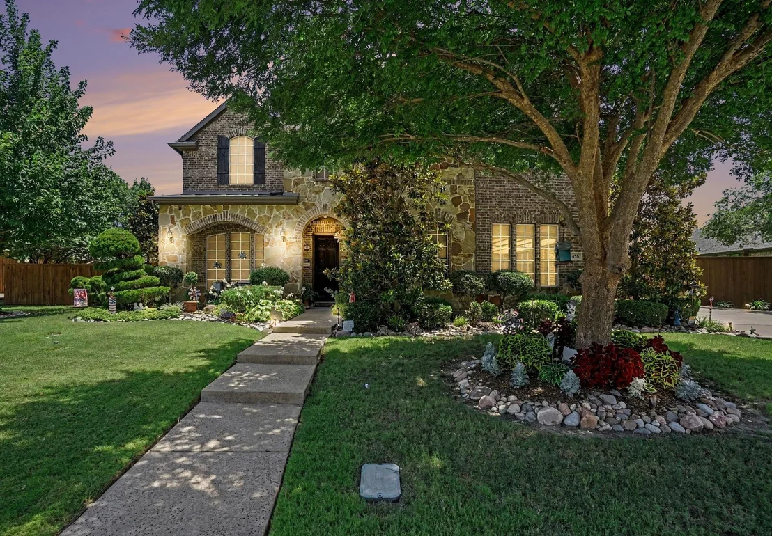 Photo of 458 Whitewing Lane