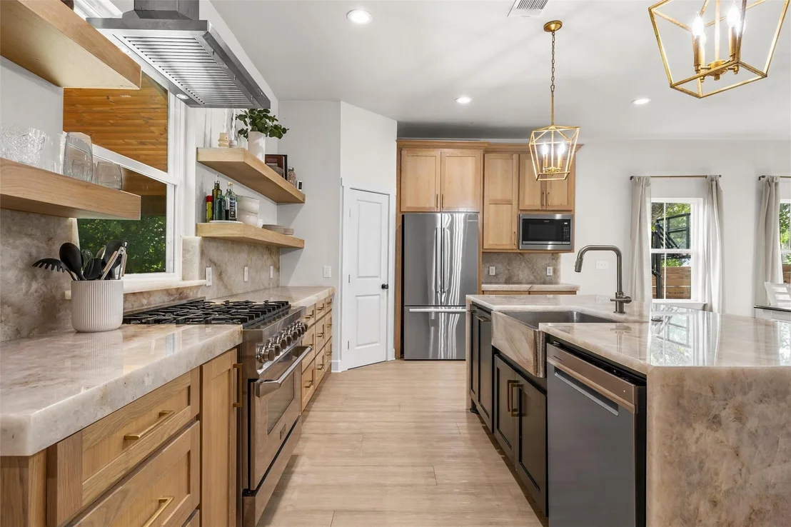 Photo of 801 N 14th Street