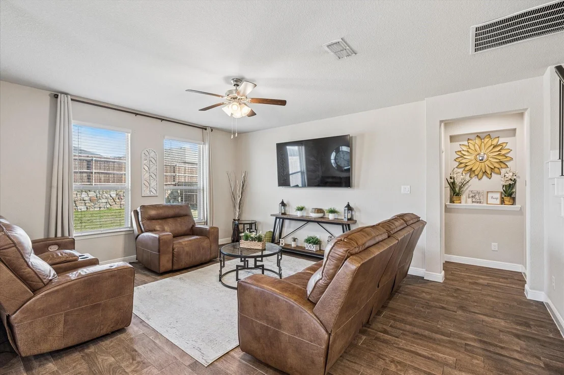 Photo of 408 Frenchpark Drive
