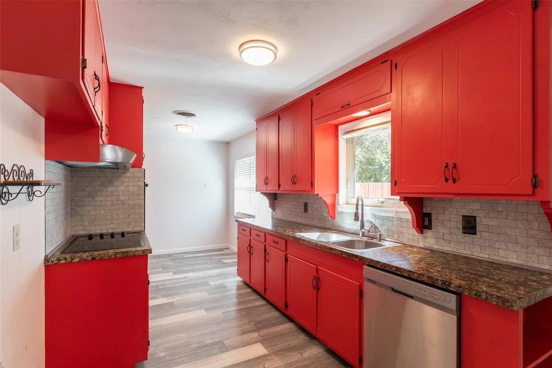 Photo of 1637 Glendale Drive
