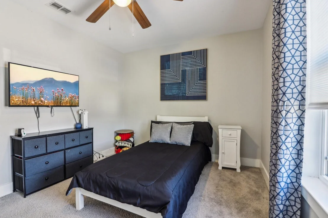 Photo of 6165 River Pointe Drive