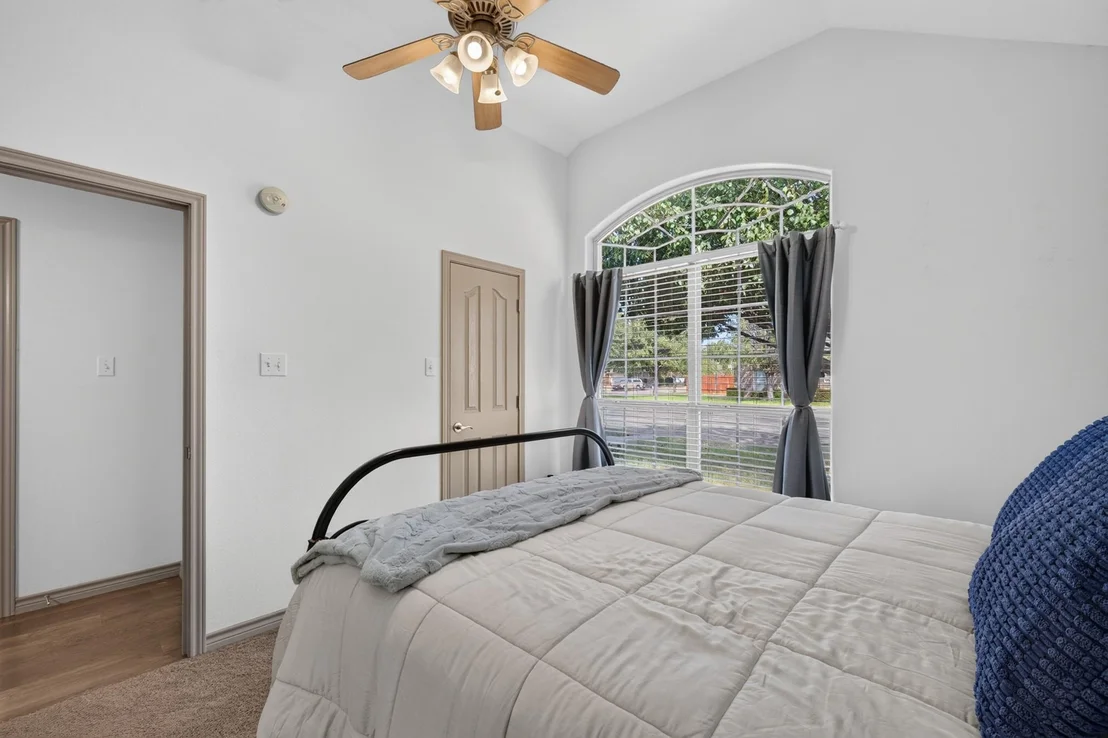 Photo of 5441 Wagon Wheel Avenue