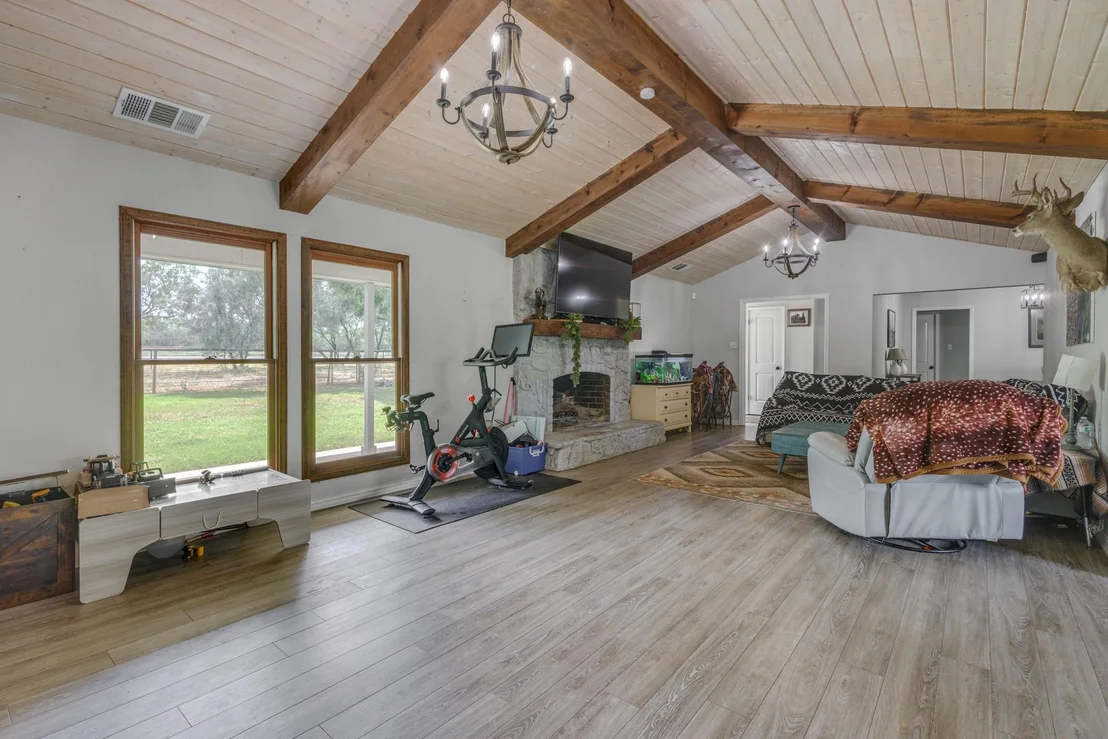 Photo of 636 Clark Road