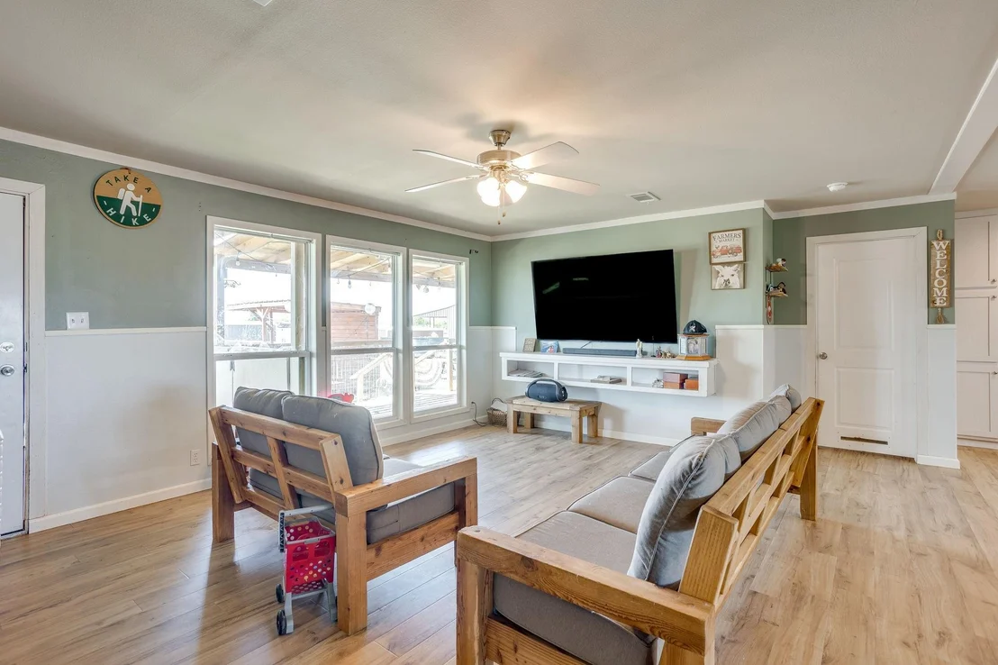 Photo of 3678 County Road 3655
