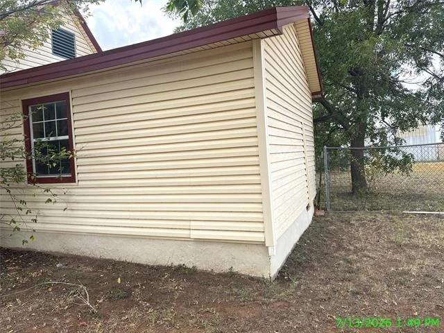 Photo of 601 Edwards