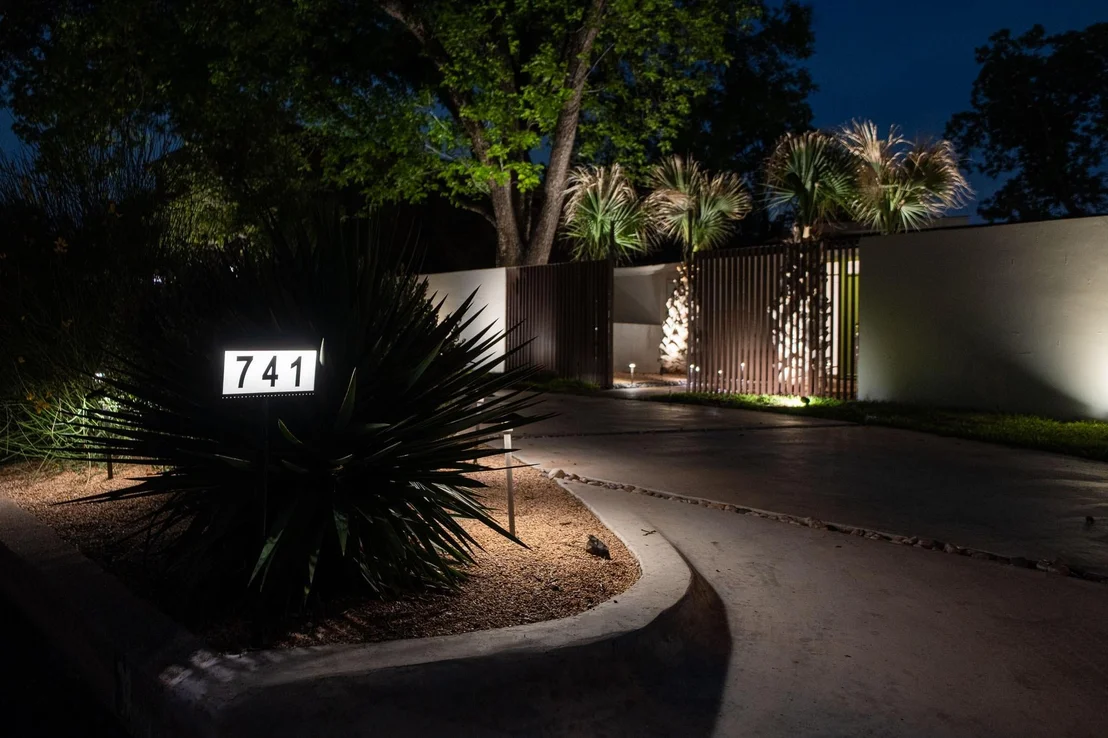 Photo of 741 Rivercrest Drive