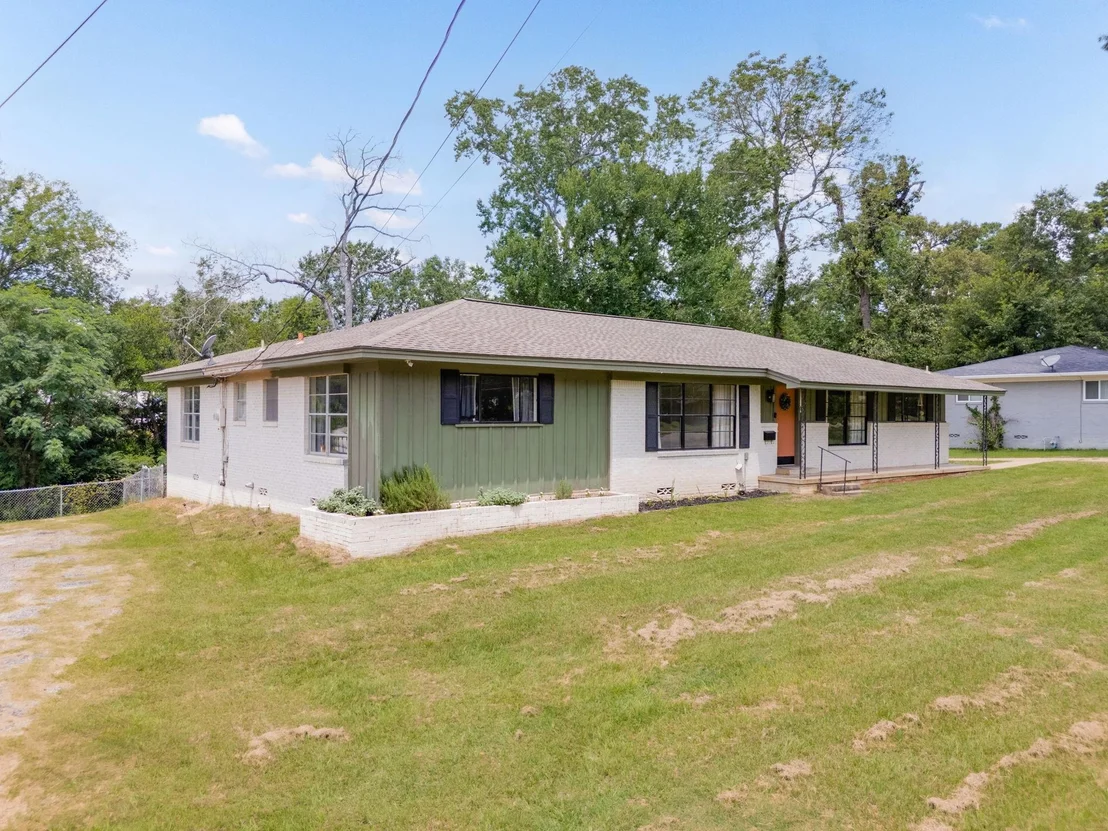 Photo of 137 Gardner Drive