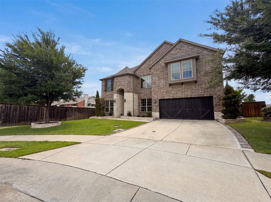 Photo of 7221 Durand Drive