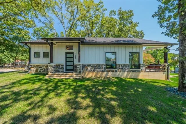 Photo of 136 Deer Park Loop