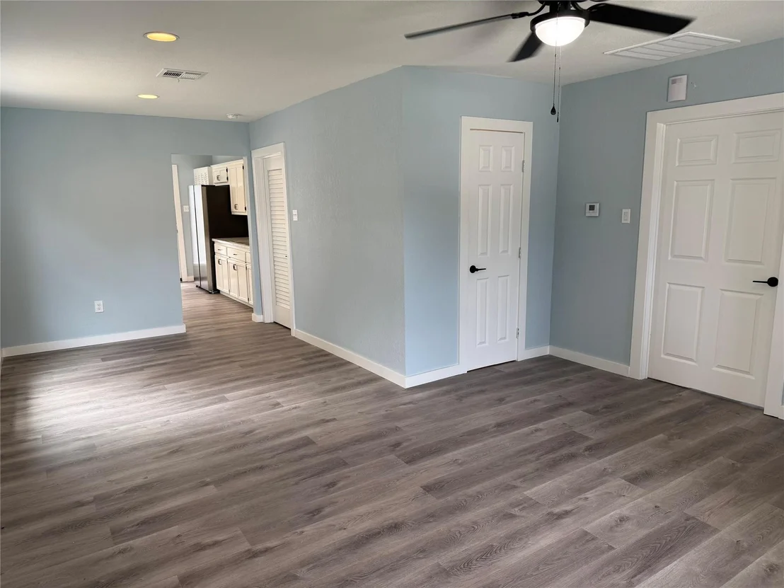 Photo of 2724 Gurley Avenue