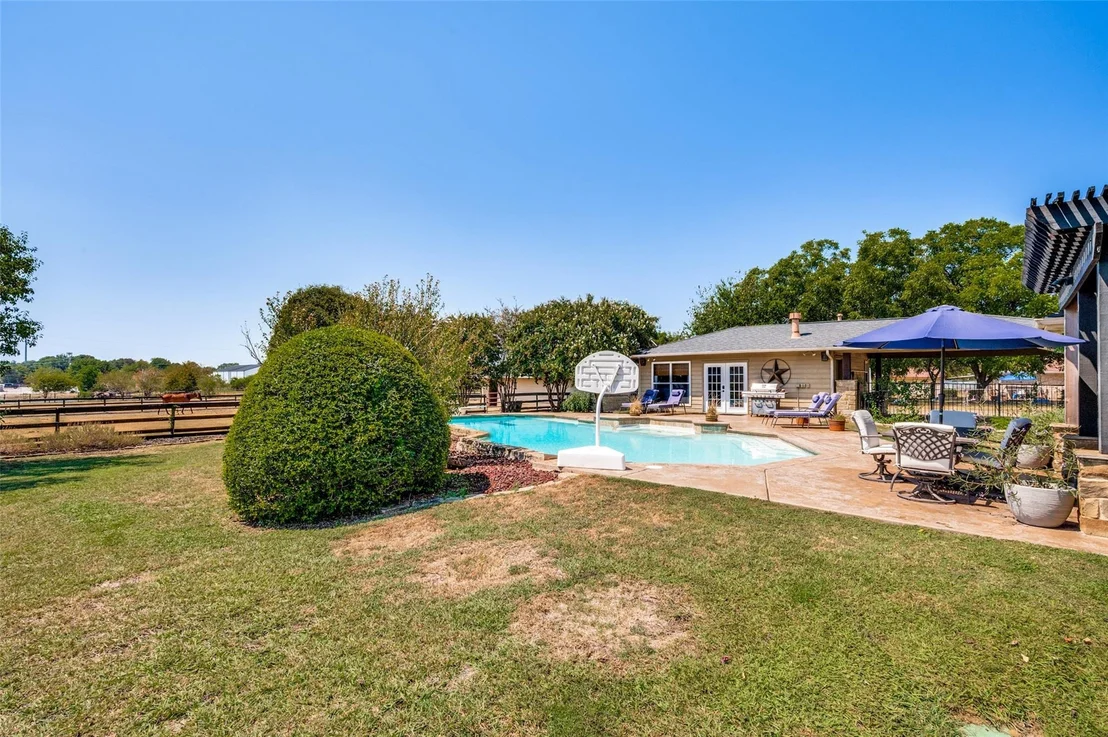 Photo of 6949 Freda Lane