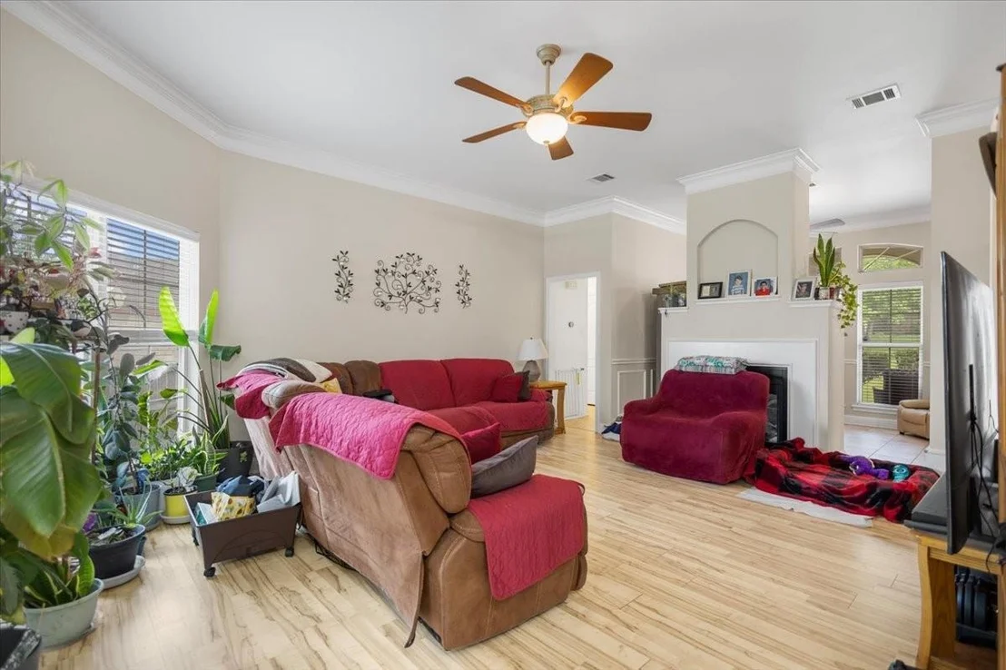 Photo of 220 Sandstone Lane