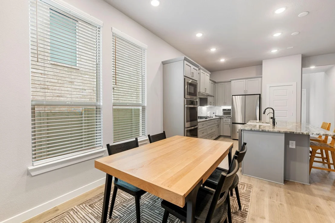 Photo of 3321 Scotsman Road