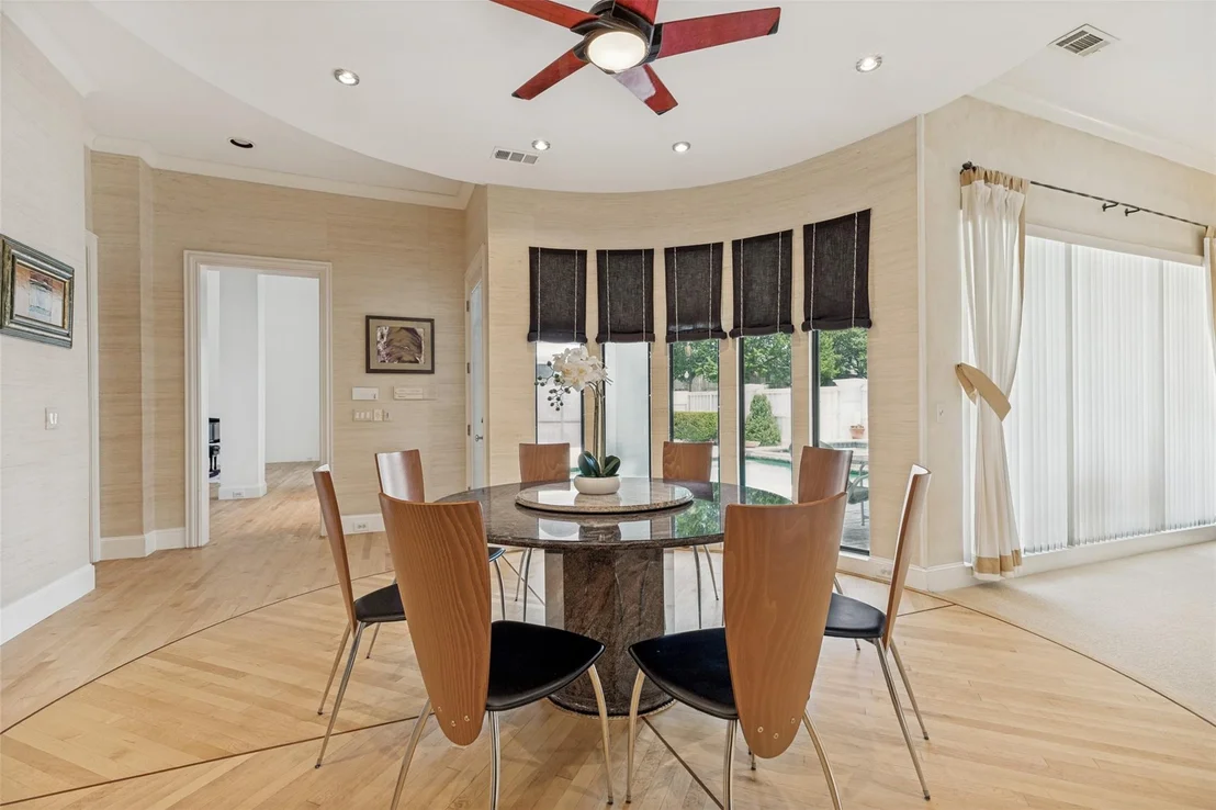 Photo of 5920 Mcfarland Drive