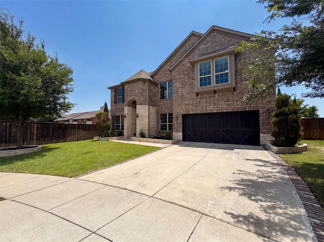 Photo of 7221 Durand Drive