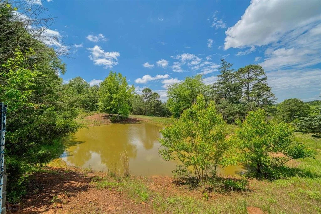 Photo of 1936 A Silver Maple Road