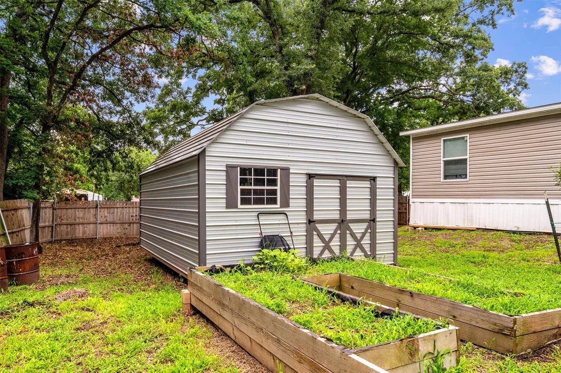 Photo of 9815 Private Road 3792